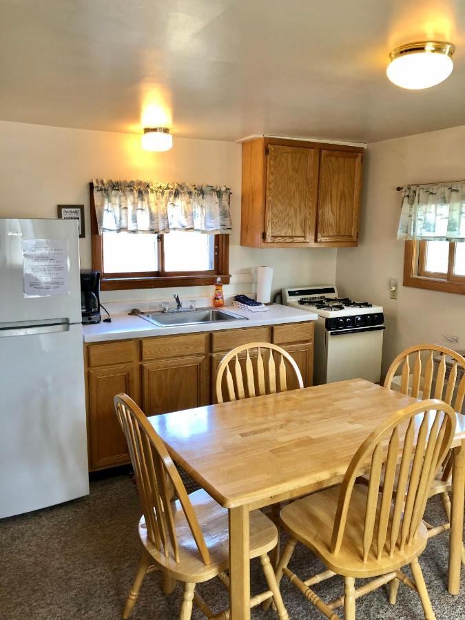 Miller'S Cottages Ontonagon エクステリア 写真