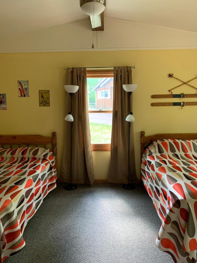 Miller'S Cottages Ontonagon エクステリア 写真